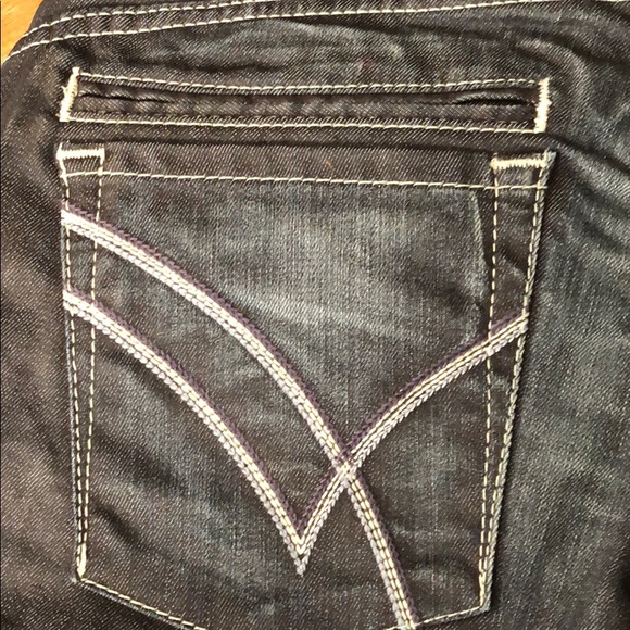 Denim - 3 🟪 for $40 
William Rast dark wash Jeans Straight size 28